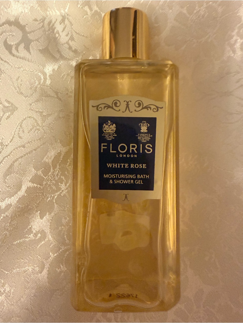 White Rose Moisturising Bath & Shower Gel - Gold